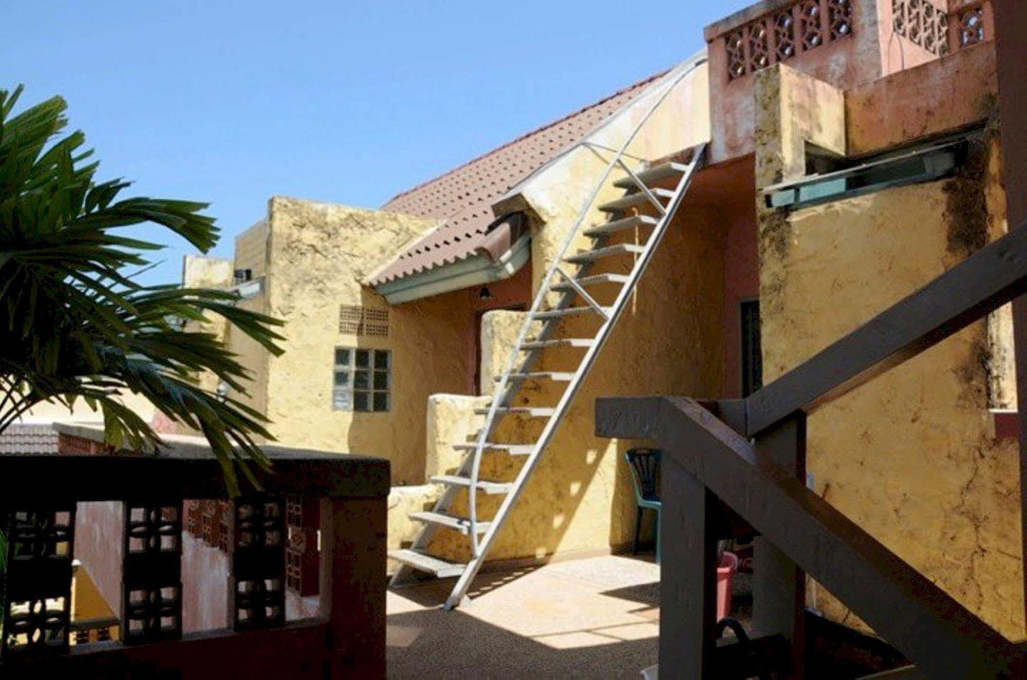 Casa Brazil Homestay Karon Luaran gambar